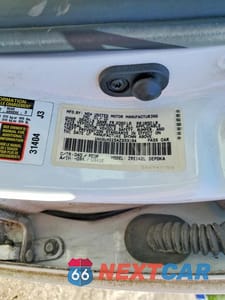 Zdjęcie 12 z 12 samochodu: 2010 TOYOTA COROLLA LE VIN:1NXBU4EE5AZ333194 - miniatura