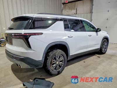 Trzecie zdjęcie samochodu z tyłu: 2025 CHEVROLET TRAVERSE LT VIN:1GNEVGRS2SJ150989 - miniatura