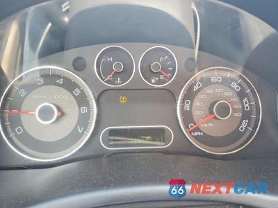 Zdjęcie 9 z 13 samochodu: 2008 FORD TAURUS X SEL VIN:1FMDK02W28GA07060 - miniatura