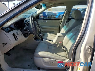 Zdjęcie 7 z 12 samochodu: 2011 CADILLAC DTS VIN:1G6KA5E61BU103636 - miniatura