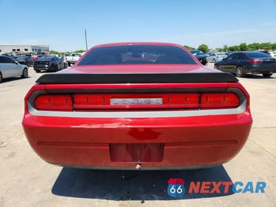 Zdjęcie 6 z 12 samochodu: 2010 DODGE CHALLENGER SE VIN:2B3CJ4DV6AH219258 - miniatura
