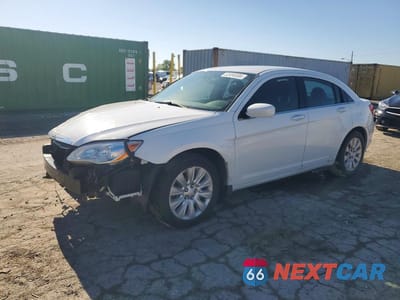 2014 CHRYSLER 200 LX 1C3CCBAB7EN143459 - główne zdjęcie licytacji z USA - miniatura