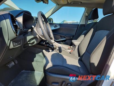 Zdjęcie 7 z 13 samochodu: 2025 KIA SOUL EX VIN:KNDJ33AU3S7957179 - miniatura