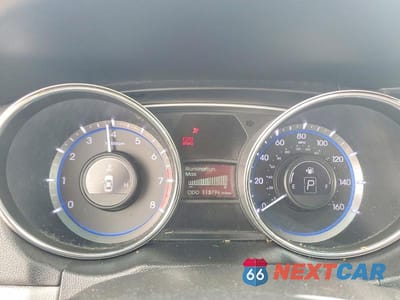 Zdjęcie 9 z 12 samochodu: 2013 HYUNDAI SONATA GLS VIN:5NPEB4AC4DH718501 - miniatura