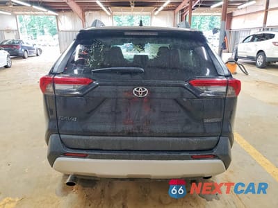 Zdjęcie 6 z 12 samochodu: 2024 TOYOTA RAV4 ADVENTURE VIN:2T3J1RFV2RW460794 - miniatura