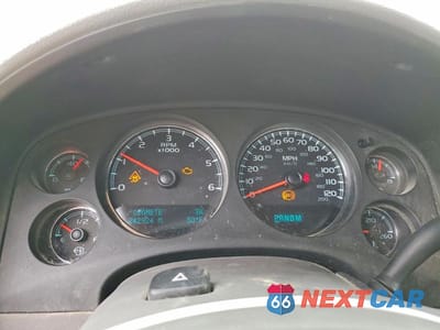 Zdjęcie 9 z 12 samochodu: 2010 CHEVROLET SILVERADO K1500 LTZ VIN:3GCRKTE35AG288049 - miniatura