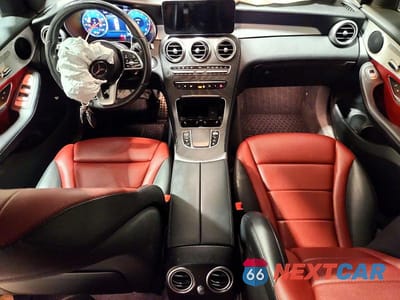 Zdjęcie 8 z 13 samochodu: 2021 MERCEDES-BENZ GLC 300 4MATIC VIN:W1N0G8EB9MF991764 - miniatura