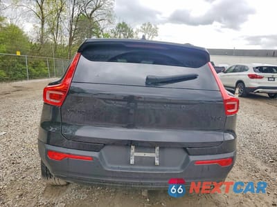 Zdjęcie 6 z 13 samochodu: 2020 VOLVO XC40 T5 MOMENTUM VIN:YV4162UK1L2283136 - miniatura