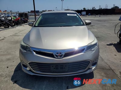 Piąte zdjęcie samochodu w środku: 2015 TOYOTA AVALON XLE VIN:4T1BK1EB9FU192535 - miniatura