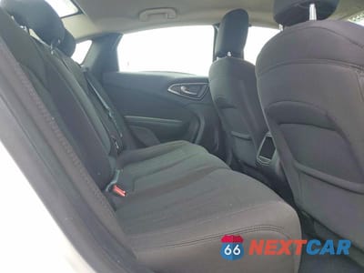 Zdjęcie 11 z 13 samochodu: 2015 CHRYSLER 200 LIMITED VIN:1C3CCCABXFN587507 - miniatura