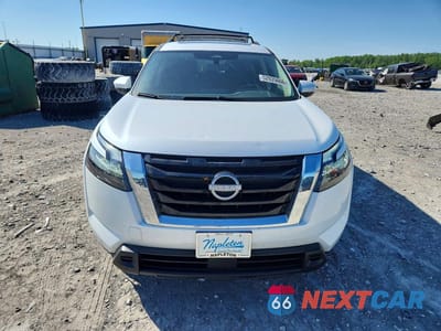 Piąte zdjęcie samochodu w środku: 2025 NISSAN PATHFINDER SV VIN:5N1DR3BB0SC313618 - miniatura