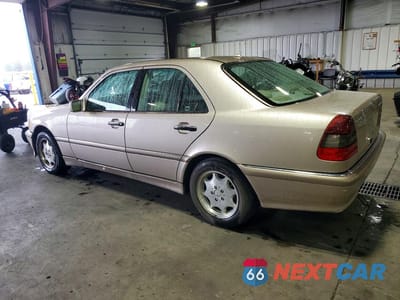 Drugie zdjęcie samochodu z przodu: 2000 MERCEDES-BENZ C VIN:WDBHA24G0YA834468 - miniatura