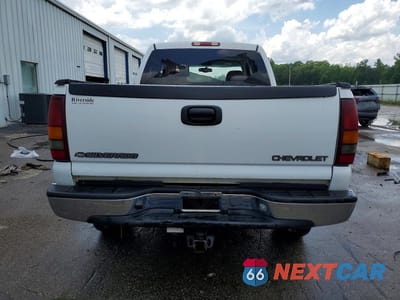 Zdjęcie 6 z 13 samochodu: 2001 CHEVROLET SILVERADO K2500 HEAVY DUTY VIN:1GCHK23U01F200589 - miniatura