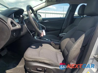 Zdjęcie 7 z 12 samochodu: 2017 CHEVROLET CRUZE LT VIN:1G1BE5SMXH7229434 - miniatura