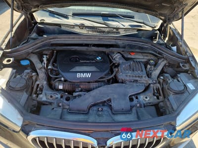 Zdjęcie 11 z 12 samochodu: 2018 BMW X1 XDRIVE28I VIN:WBXHT3C38J5K28093 - miniatura