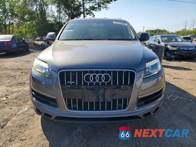 Piąte zdjęcie samochodu w środku: 2015 AUDI Q7 PREMIUM PLUS VIN:WA1LGAFE8FD027685 - miniatura