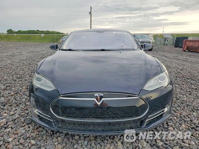 Piąte zdjęcie samochodu w środku: 2013 TESLA MODEL S VIN:5YJSA1CG9DFP17248 - miniatura