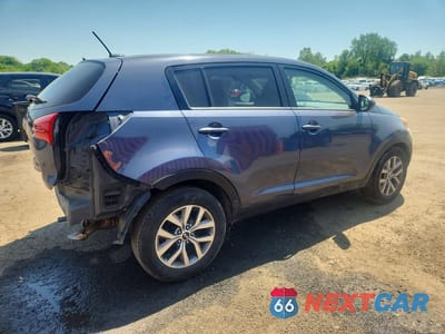 Trzecie zdjęcie samochodu z tyłu: 2014 KIA SPORTAGE LX VIN:KNDPB3AC9E7606477 - miniatura