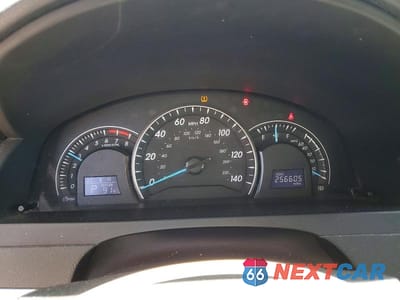 Zdjęcie 9 z 12 samochodu: 2012 TOYOTA CAMRY VIN:4T4BF1FKXCR200078 - miniatura