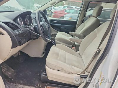 Zdjęcie 7 z 13 samochodu: 2016 DODGE GRAND CARAVAN VIN:2C4RDGBG4GR401209 - miniatura