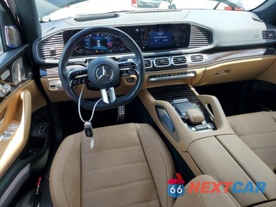 Zdjęcie 8 z 14 samochodu: 2024 MERCEDES-BENZ GLS 450 4MATIC VIN:4JGFF5KEXRB249448 - miniatura