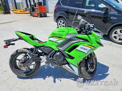 2025 KAWASAKI EX650 P ML5EXEP16SDAE6241 - główne zdjęcie licytacji z USA - miniatura