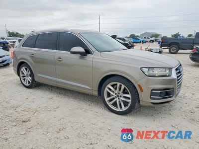 Czwarte zdjęcie samochodu z boku: 2017 AUDI Q7 PRESTIGE VIN:WA1VAAF77HD023125 - miniatura