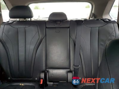 Zdjęcie 10 z 13 samochodu: 2015 BMW X5 XDRIVE50I VIN:5UXKR6C50F0J79205 - miniatura