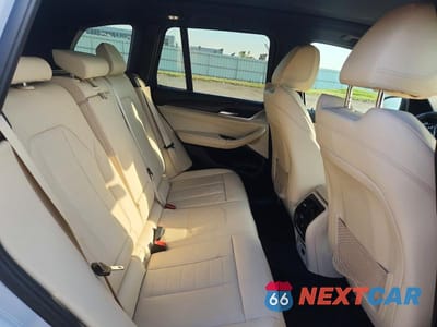 Zdjęcie 11 z 13 samochodu: 2021 BMW X3 XDRIVE30E VIN:5UXTS1C06M9G72429 - miniatura