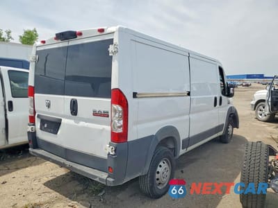 Trzecie zdjęcie samochodu z tyłu: 2018 RAM PROMASTER 1500 DELIVERY VAN VIN:3C6TRVAG8JE103999 - miniatura