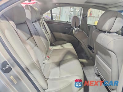 Zdjęcie 10 z 12 samochodu: 2006 ACURA RL VIN:JH4KB16586C010342 - miniatura