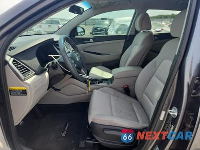 Zdjęcie 7 z 13 samochodu: 2018 HYUNDAI TUCSON SE VIN:KM8J23A40JU619687 - miniatura