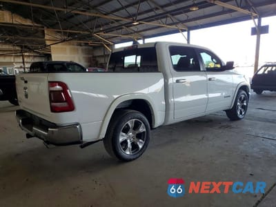 Trzecie zdjęcie samochodu z tyłu: 2022 RAM 1500 LARAMIE VIN:1C6RREJT9NN277704 - miniatura