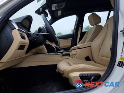 Zdjęcie 7 z 12 samochodu: 2017 BMW 330 XI VIN:WBA8K3C38HA023176 - miniatura