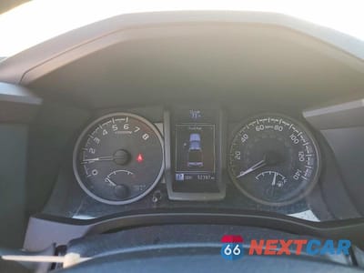 Zdjęcie 9 z 12 samochodu: 2019 TOYOTA TACOMA TRD OFF-ROAD VIN:3TMCZ5AN1KM199554 - miniatura
