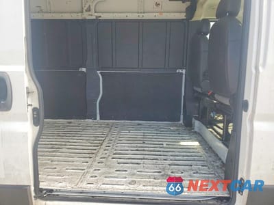 Zdjęcie 11 z 14 samochodu: 2023 RAM PROMASTER 2500 2500 HIGH VIN:3C6LRVDG1PE560867 - miniatura