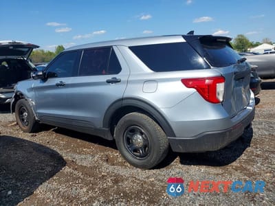 Drugie zdjęcie samochodu z przodu: 2020 FORD EXPLORER POLICE INTERCEPTOR VIN:1FM5K8AB1LGC65533 - miniatura