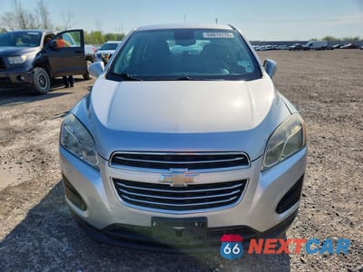 Piąte zdjęcie samochodu w środku: 2016 CHEVROLET TRAX LS VIN:3GNCJKSB1GL273425 - miniatura