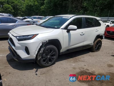 2022 TOYOTA RAV4 SE JTM16RFV8NJ015549 - główne zdjęcie licytacji z USA - miniatura