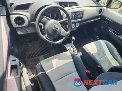 Zdjęcie 8 z 12 samochodu: 2014 TOYOTA YARIS 3-DOOR L VIN:JTDJTUD35ED573595 - miniatura