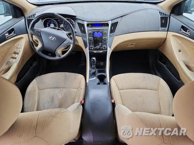 Zdjęcie 8 z 12 samochodu: 2011 HYUNDAI SONATA GLS VIN:5NPEB4ACXBH082986 - miniatura