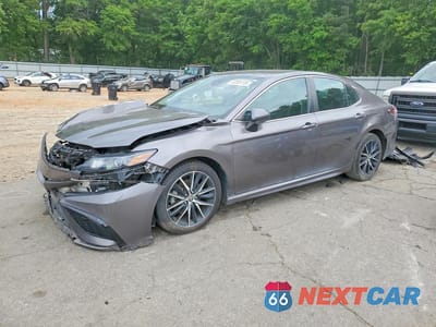 2021 TOYOTA CAMRY SE 4T1G11AK8MU415076 - główne zdjęcie licytacji z USA - miniatura