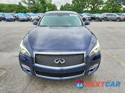 Piąte zdjęcie samochodu w środku: 2017 INFINITI Q70 3.7 VIN:JN1BY1AP5HM740217 - miniatura