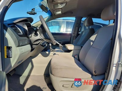 Zdjęcie 7 z 13 samochodu: 2015 KIA SEDONA LX VIN:KNDMB5C11F6060680 - miniatura