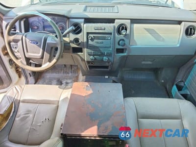 Zdjęcie 8 z 12 samochodu: 2010 FORD F150 VIN:1FTMF1CW5AKB11123 - miniatura