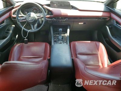 Zdjęcie 8 z 12 samochodu: 2021 MAZDA 3 PREMIUM PLUS VIN:JM1BPBNY1M1332737 - miniatura