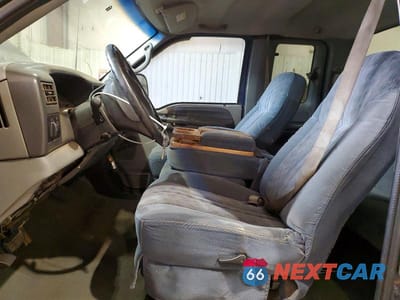 Zdjęcie 7 z 12 samochodu: 2002 FORD F250 SUPER DUTY VIN:1FTNX20F72ED47008 - miniatura