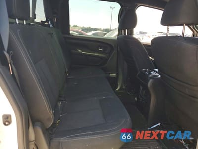 Zdjęcie 10 z 12 samochodu: 2019 NISSAN TITAN SV VIN:1N6AA1E68KN529168 - miniatura