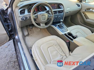 Zdjęcie 8 z 12 samochodu: 2011 AUDI A5 PREMIUM PLUS VIN:WAURFAFR4BA028931 - miniatura
