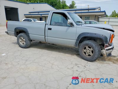 Czwarte zdjęcie samochodu z boku: 1990 GMC SIERRA K1500 VIN:1GTDK14K6LE548086 - miniatura